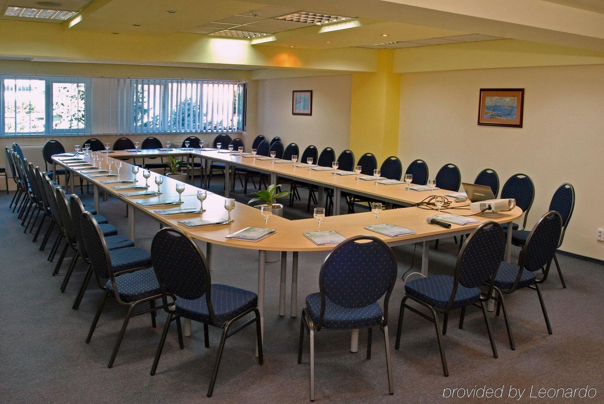 Hotel Univers Cluj-Napoca Facilidades foto