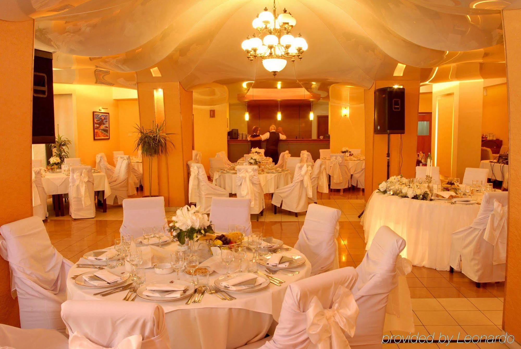 Hotel Univers Cluj-Napoca Restaurante foto